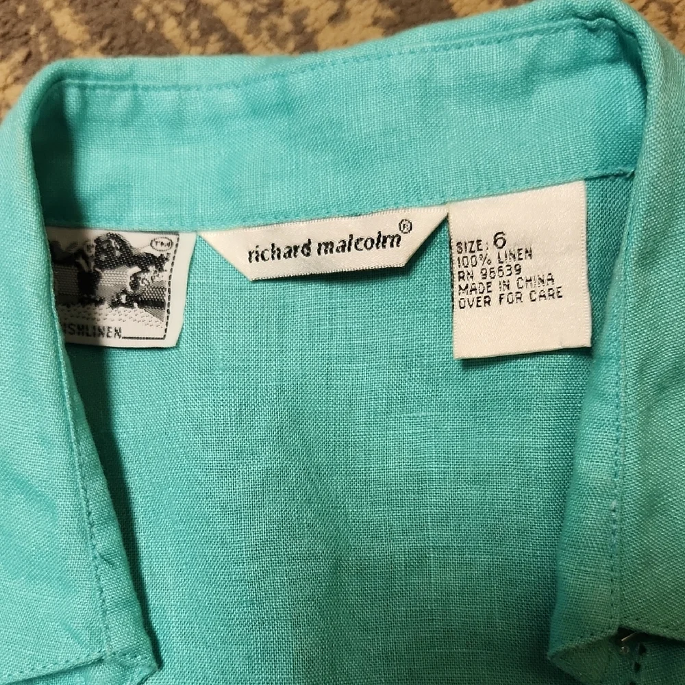 Chic Turquoise Button Down Shirt - Picture 3 of 8